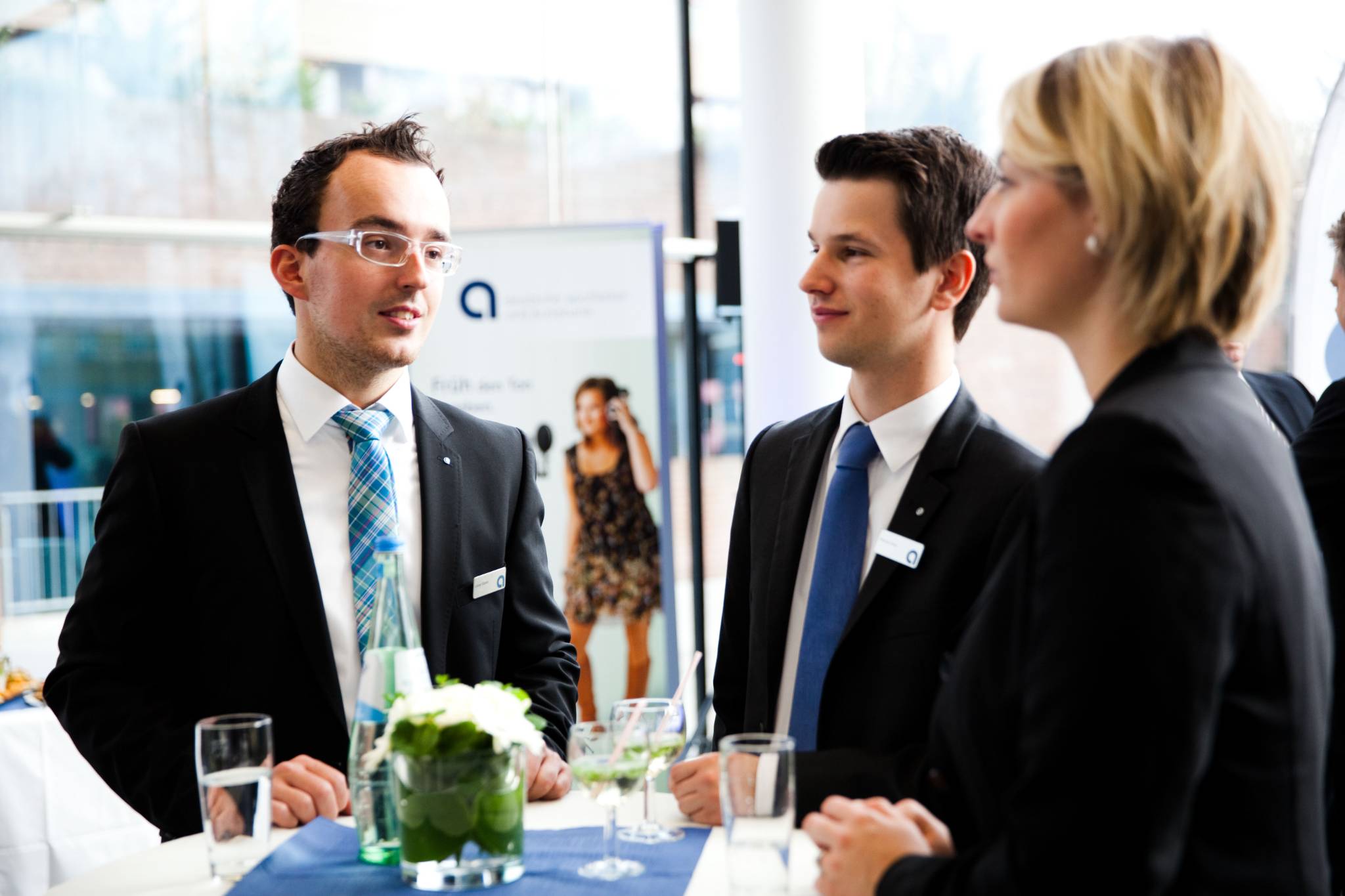 Geschäftsleute im Gespräch