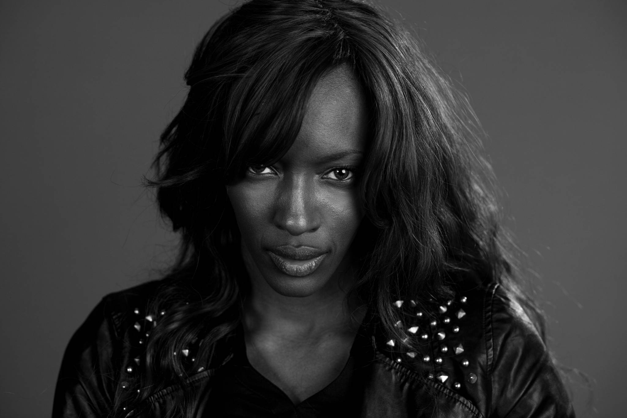 Jaelle Leclerc, Portrait, frontal